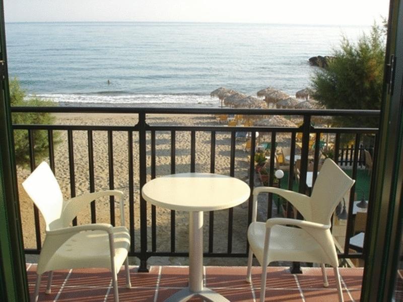 Margarita Beach Hotel Agia Marina  Phòng bức ảnh